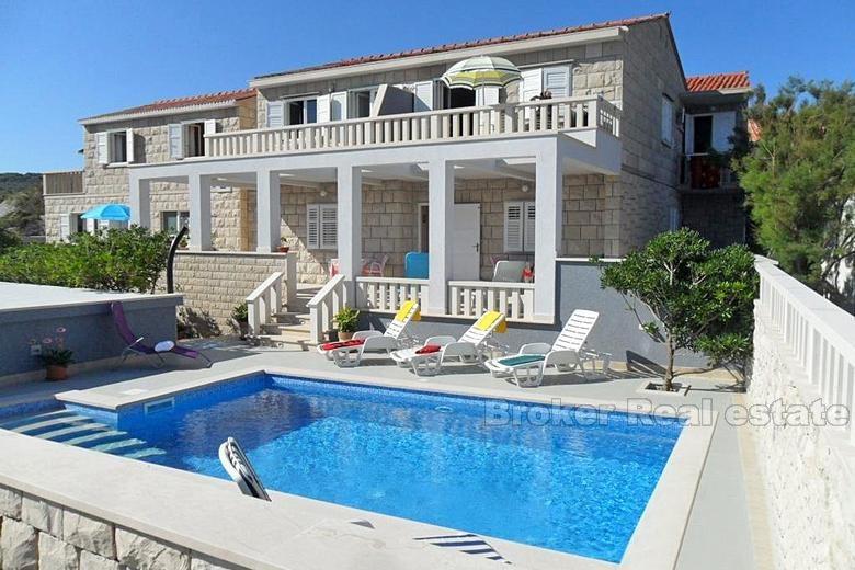 Ile de Brac, belle villa avec vue imprenable sur mer