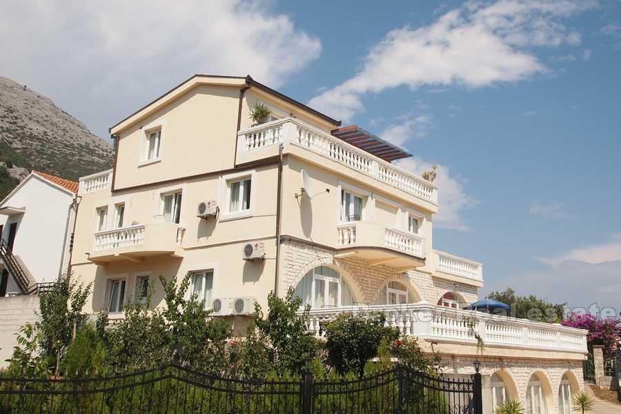 Pelješac, byt se dvěma ložnicemi