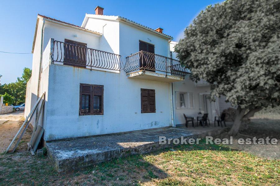 Île de Brac, maison en bord de mer avec vue magnifique