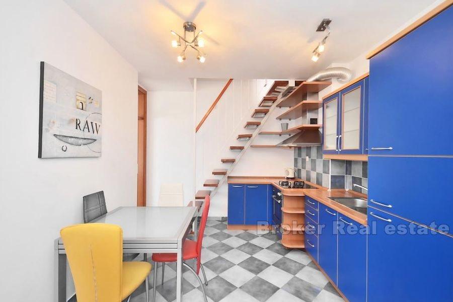 Znjan, appartement duplex entièrement meublé