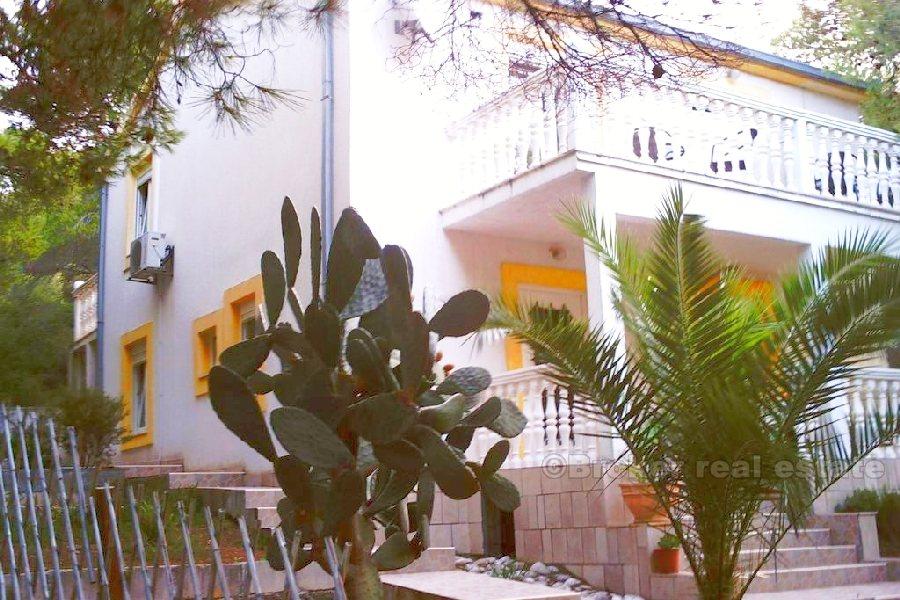 Vis - Detached house in a quiet location