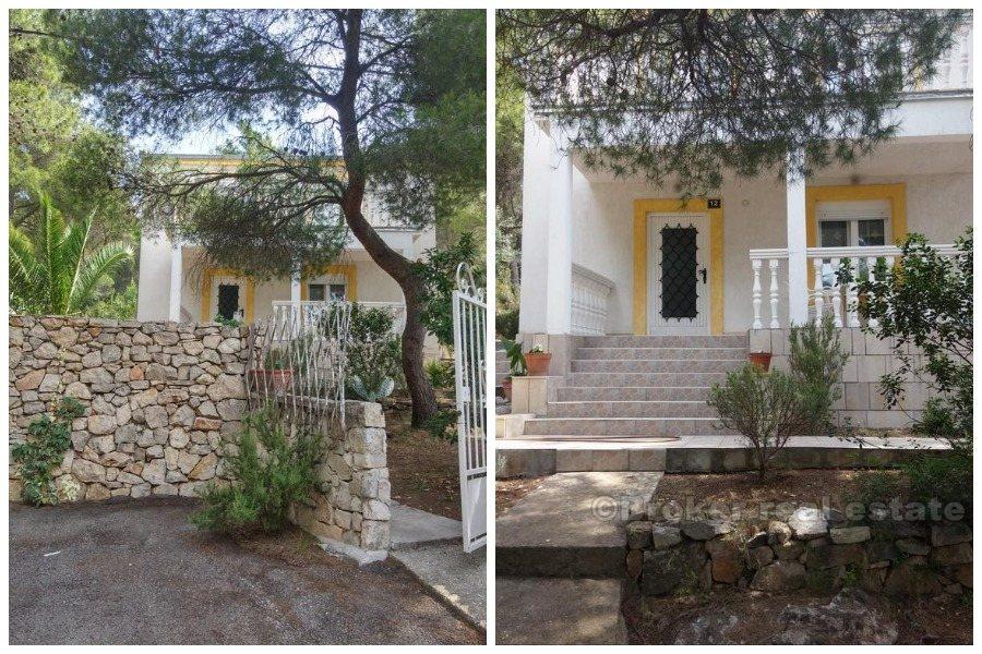 Vis - Detached house in a quiet location