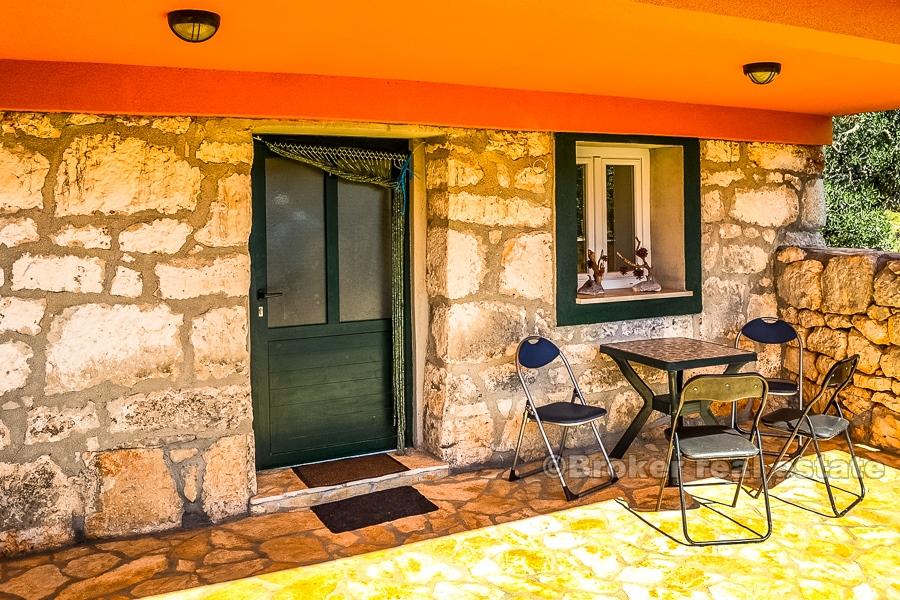 W pobliżu Trogiru - Uroczy dom w spokojnej okolicy