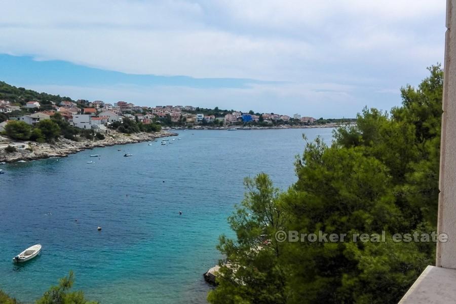 Rogoznica - Detached house by the sea