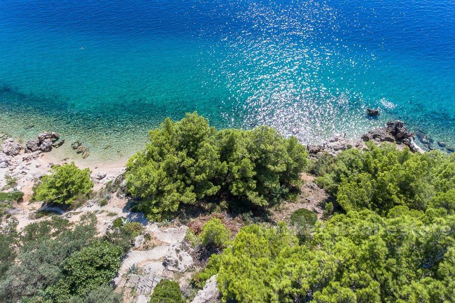 Omis - Excellente maison située au premier rang de la mer