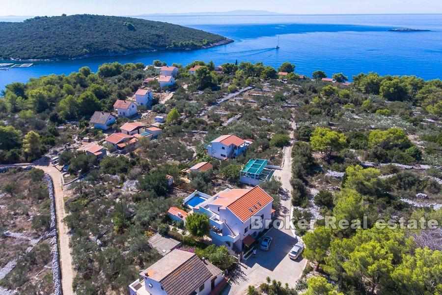 Island of Solta - House with swimming pool