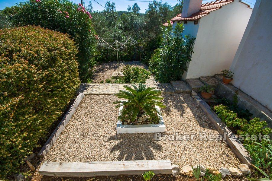 Island of Solta - House with swimming pool