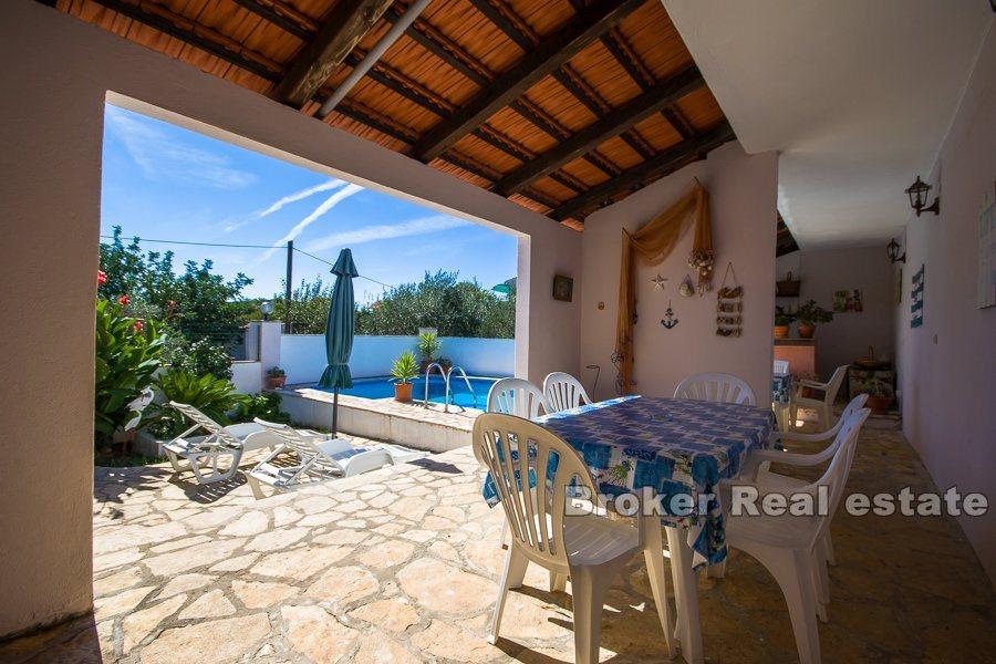 Island of Solta - House with swimming pool