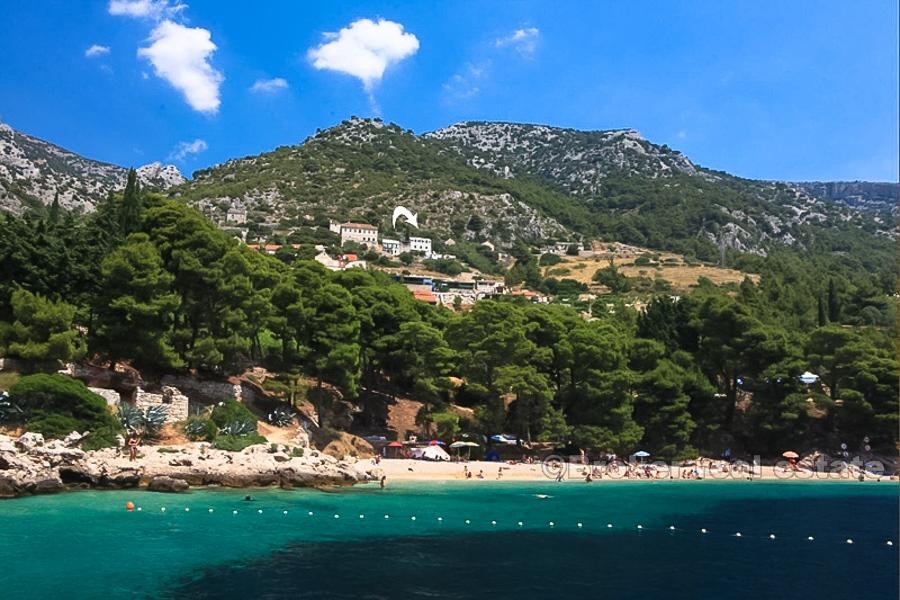 øya Brac - Stenhus med havutsikt