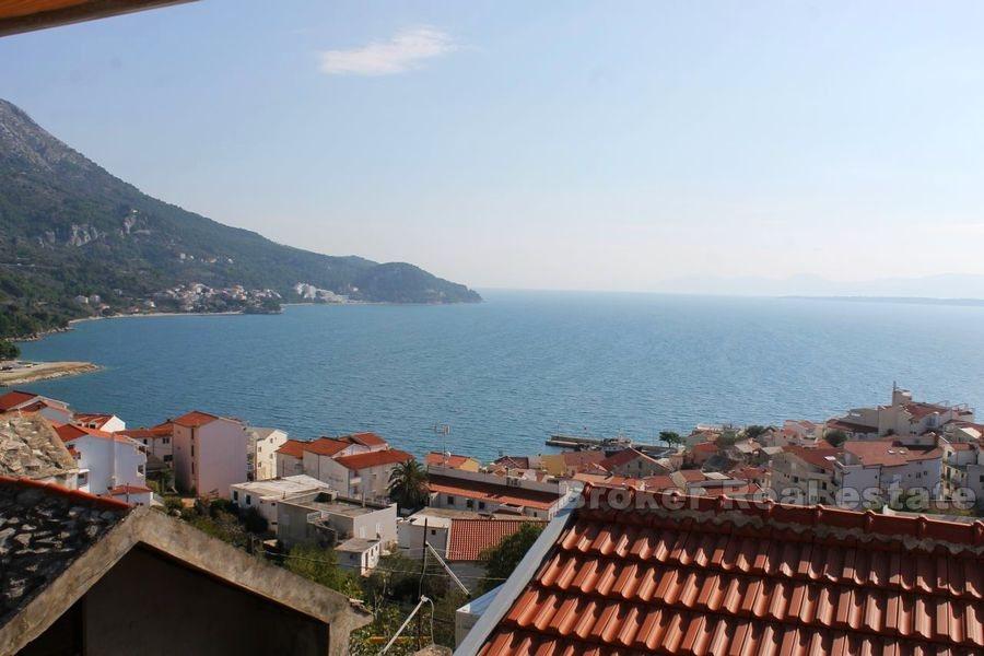 Riviera di Makarska, appartamento duplex con vista mare