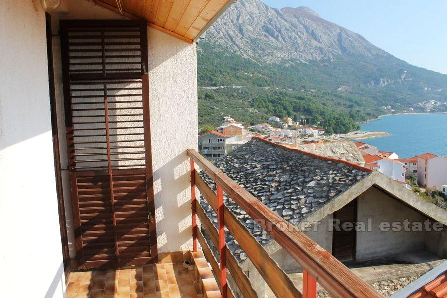 Riviera di Makarska, appartamento duplex con vista mare