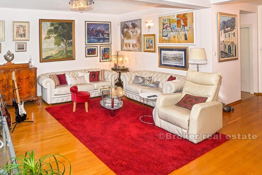 Split, Marjan, apartament z trzema sypialniami w pobliżu centrum miasta