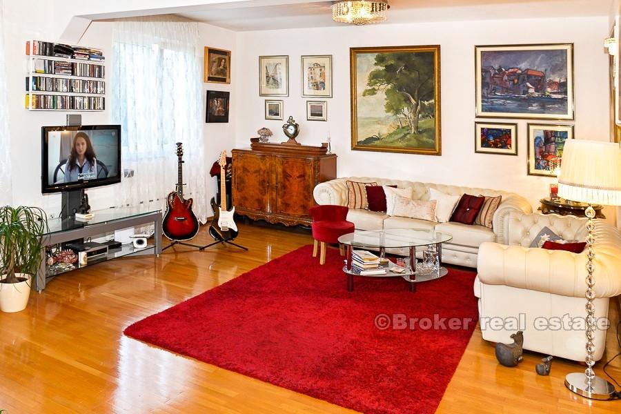 Split, Marjan, apartament z trzema sypialniami w pobliżu centrum miasta