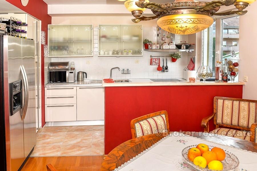 Split, Marjan, apartament z trzema sypialniami w pobliżu centrum miasta