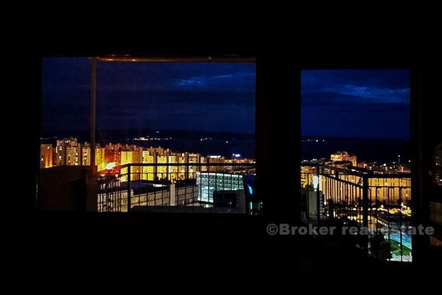 Split, Sucidar, appartement de deux chambres à coucher, vue mer