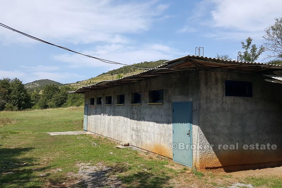 Senj, nieruchomość w spokojnej okolicy