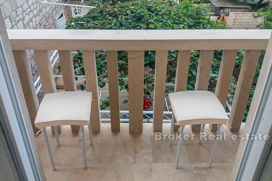 Øya Brac, studioleilighet, første rad til sjøen