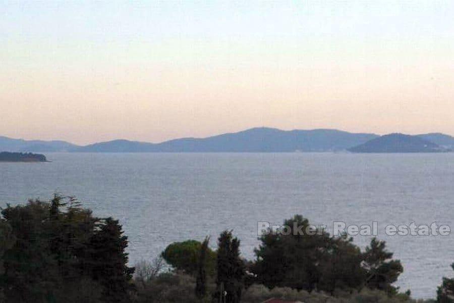près de Zadar, maison individuelle avec vue sur la mer