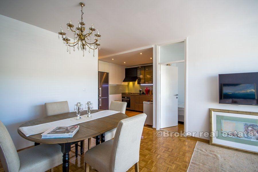 Split, centrum, moderní dvoupokojový apartmán
