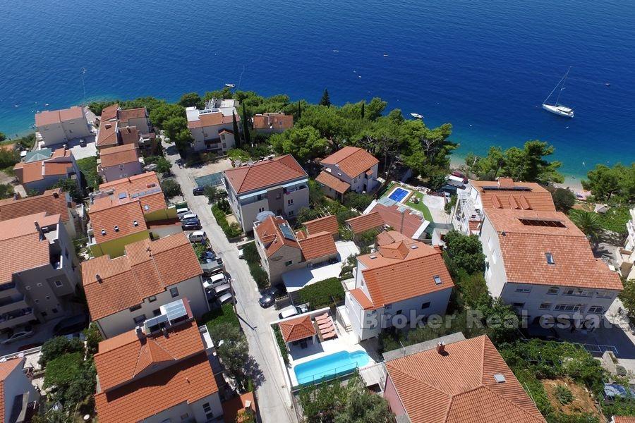 Omiš, vila s bazénom