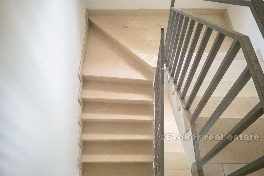 Ostrov Pag, nově postavené apartmány