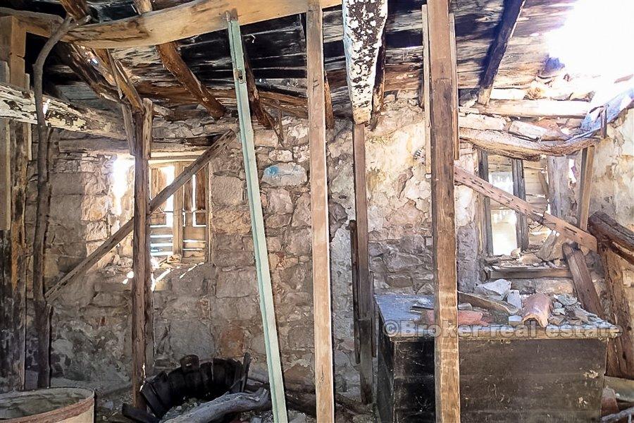 Island of Vrgada, stone house by the sea, for renovation