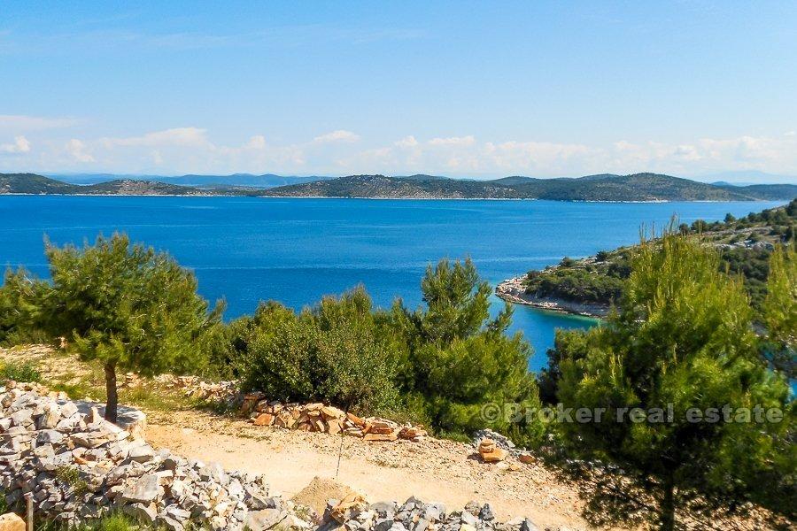 Île de Zirje, terrain à bâtir avec vue sur la mer