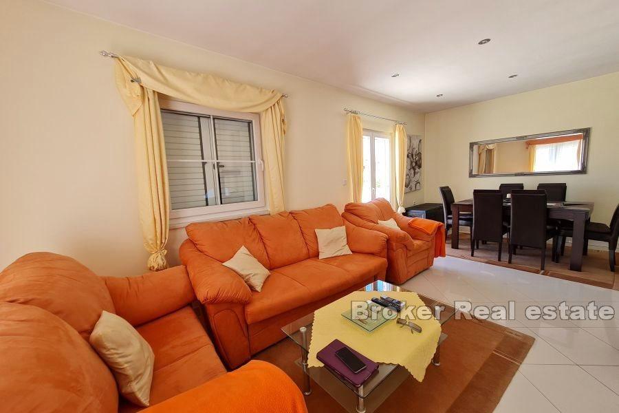 Near Zadar, detached house with sea view
