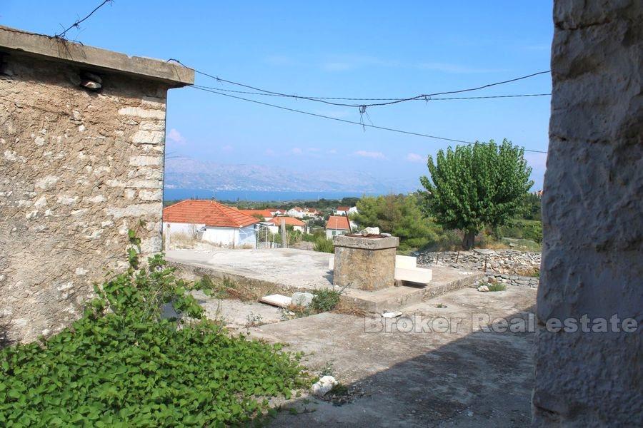 Ostrov Brač, starý kamenný dom