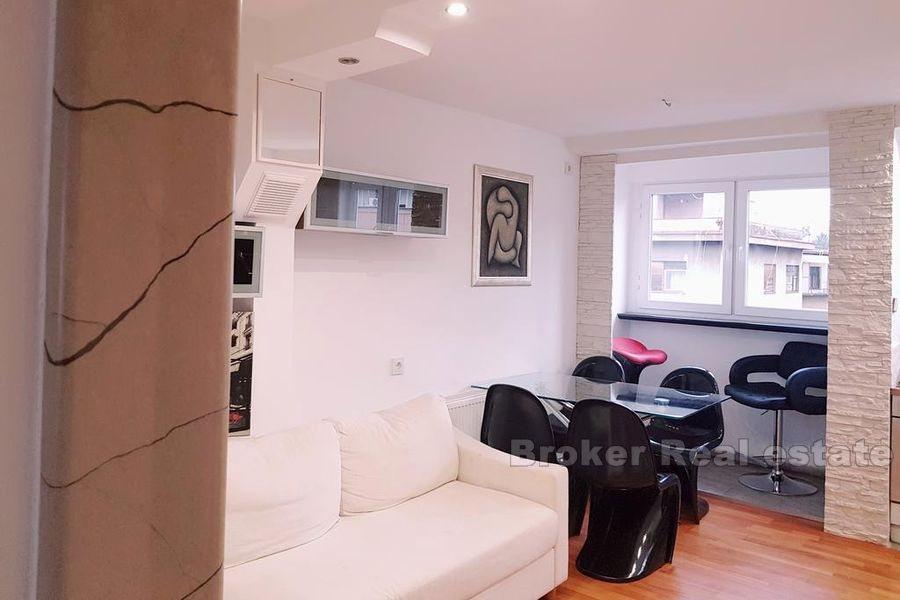 Zagrzeb, designerskie mieszkanie z dwiema sypialniami w centrum