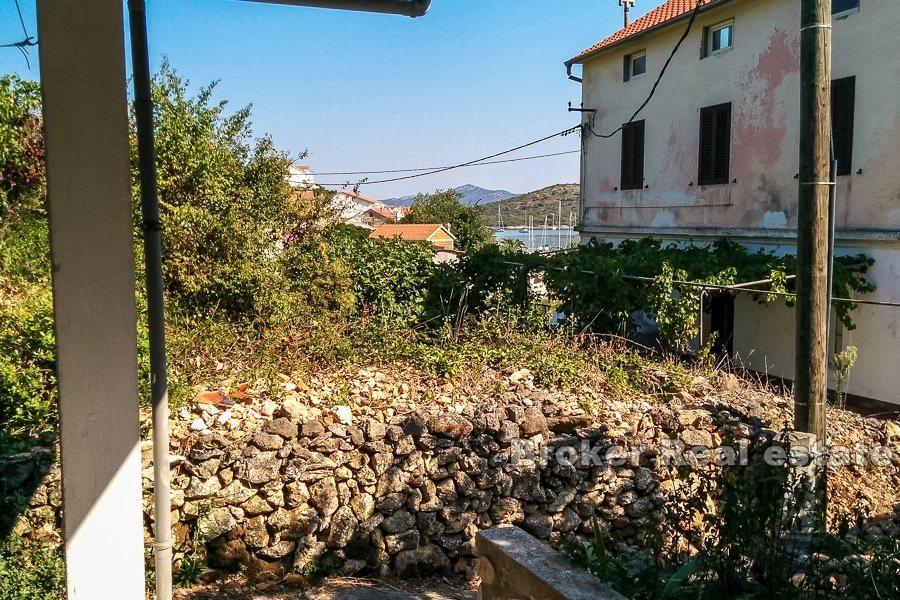Île d'Iz, maison individuelle avec vue sur la mer