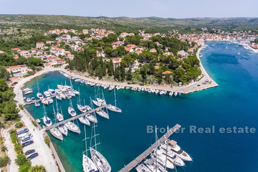 Wyspa Brac, uroczy dom blisko morza