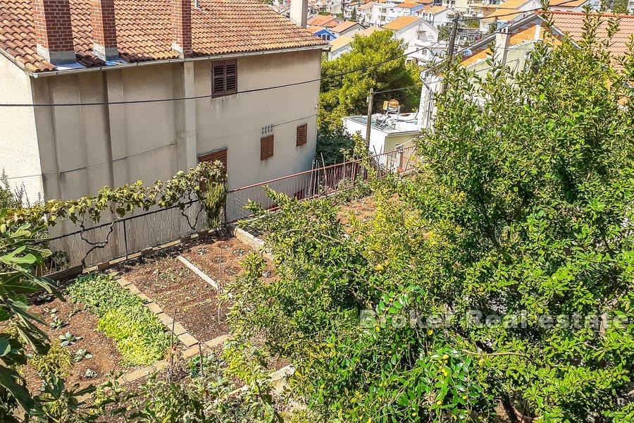 Sibenik, two bedrooms apartment on two floors