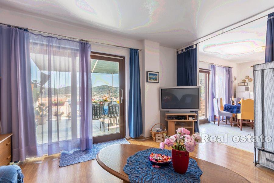 Wyspa Vis, dwupoziomowy apartament z widokiem na morze