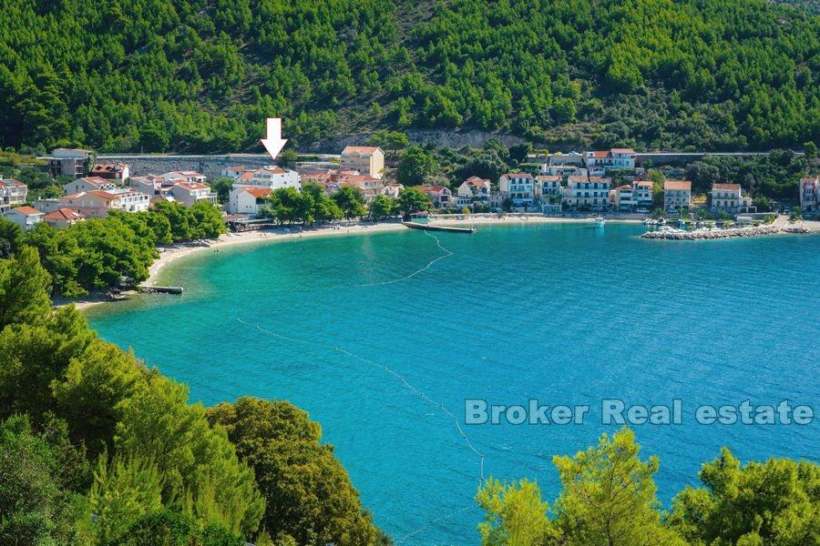 Makarska, Drvenik, charmant immeuble avec vue sur la mer