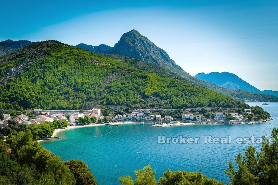 Makarska, Drvenik, charmant immeuble avec vue sur la mer