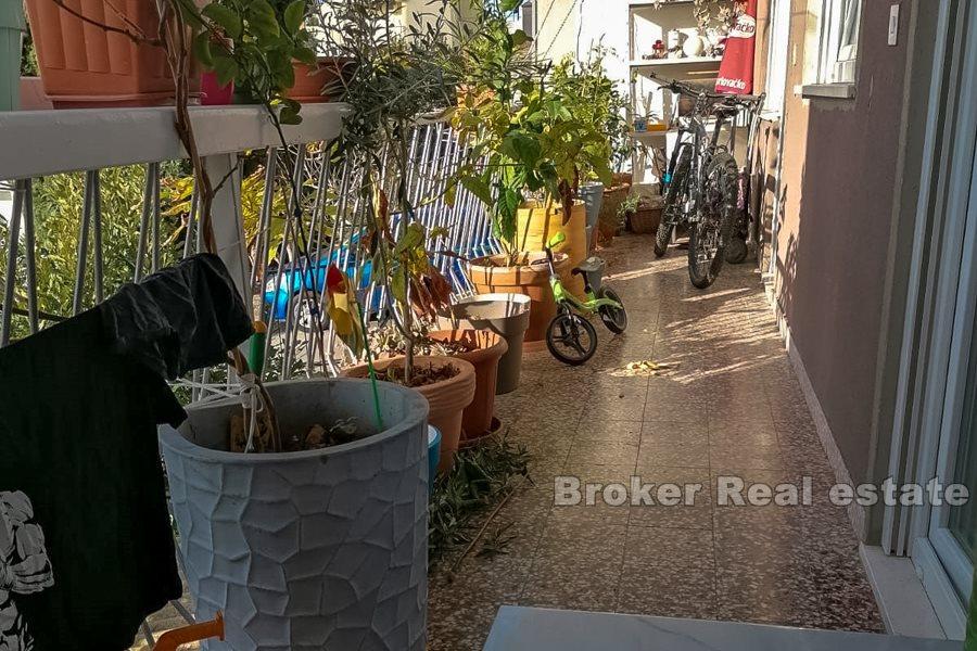 Split, comfortable three bedrooms apartment