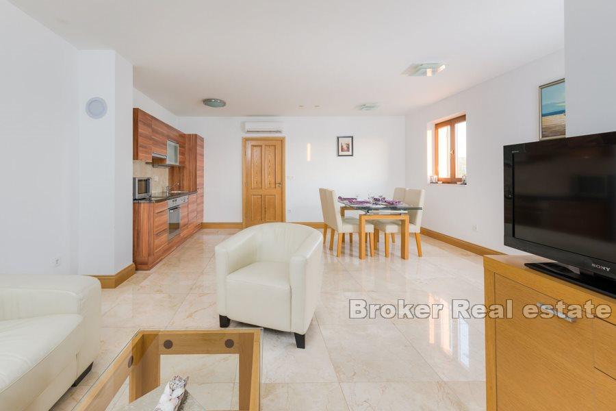Ostrov Brač - Apartmán s výhľadom na more