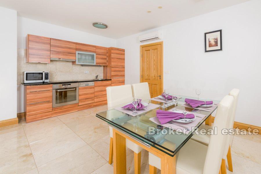 Ostrov Brač - Apartmán s výhľadom na more