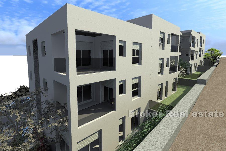 Niedaleko Splitu nowo wybudowane apartamenty z trzema sypialniami