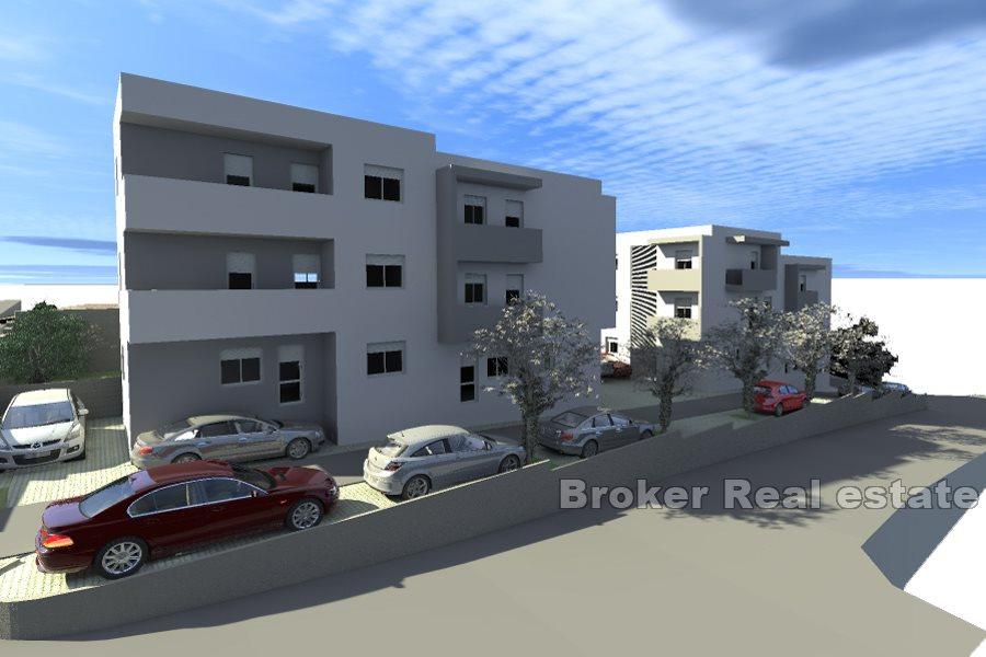 Niedaleko Splitu nowo wybudowane apartamenty z trzema sypialniami