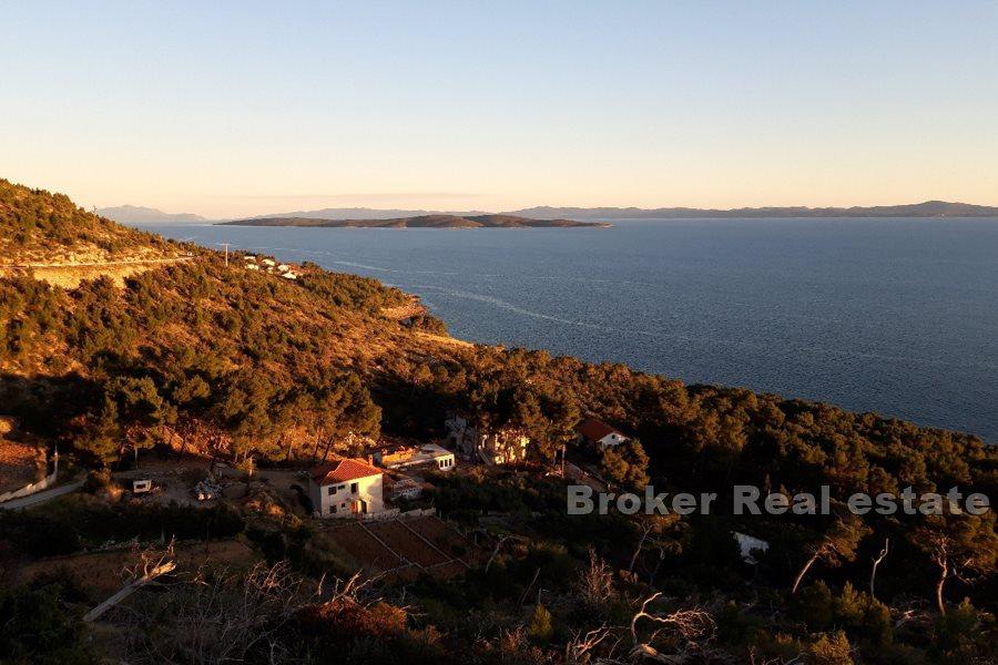 Island of Hvar - Building land of regular shape