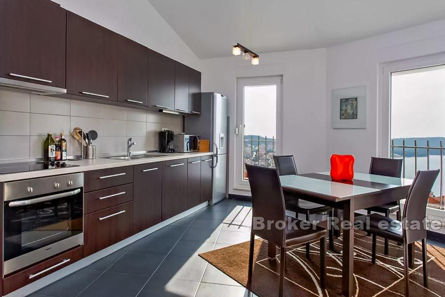 Ostrov Čiovo - Dvoupokojový apartmán s výhledem na moře