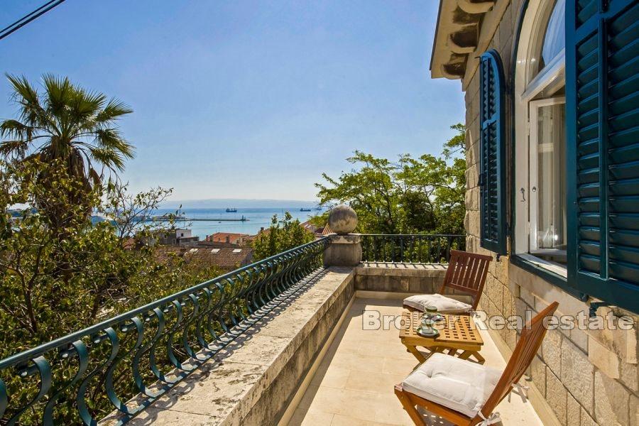 Split, Meje - Steinvilla mit Pool und Meerblick
