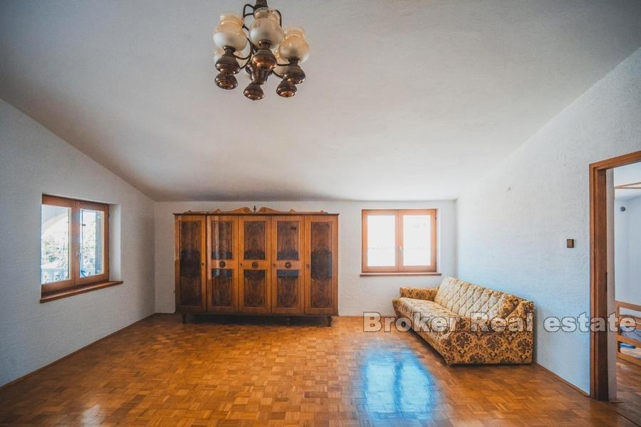 Island of Vir, detached house with garden