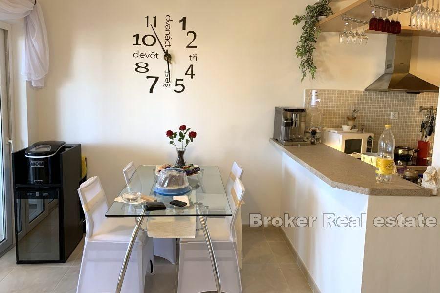 Øya Brac - Tre roms leilighet med havutsikt og basseng