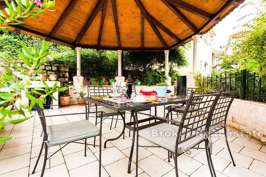 Peljesac - Charmigt hus med havsutsikt