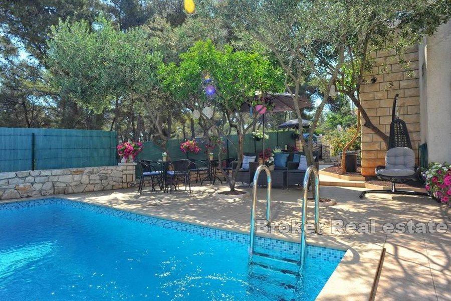 Island of Brac - Semi-detached house with sea view