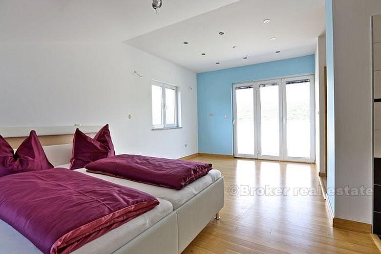 isola di Drvenik Veli, bella e nuova villa