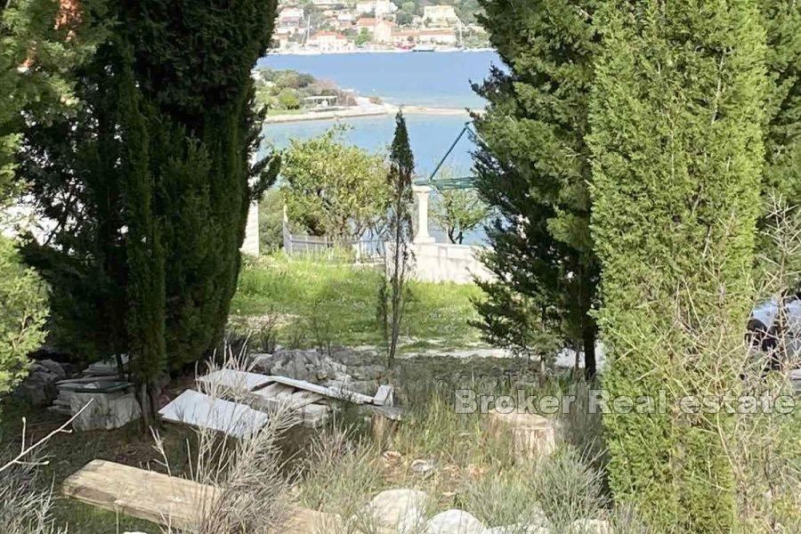 Dubrovnik - Byggnadsland med havsutsikt